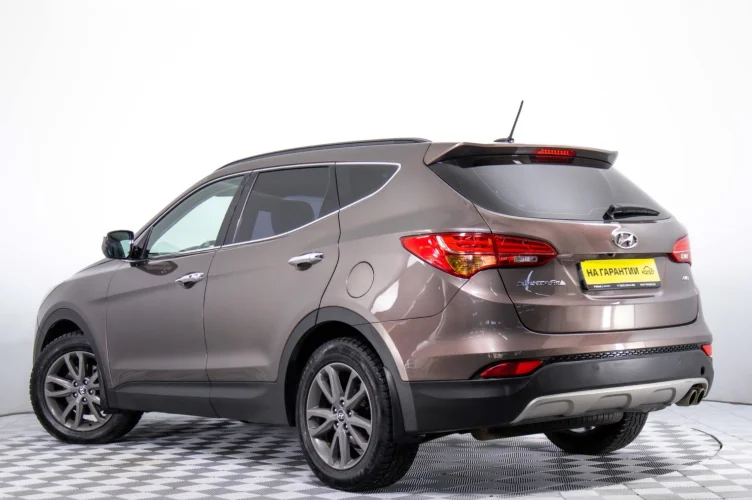 Hyundai Santa Fe 4 из 6