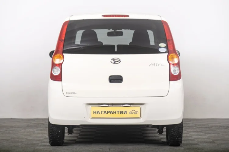 Daihatsu Mira 4 из 6