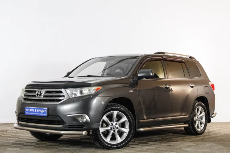 Toyota Highlander 3 из 6