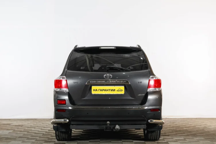 Toyota Highlander 5 из 6