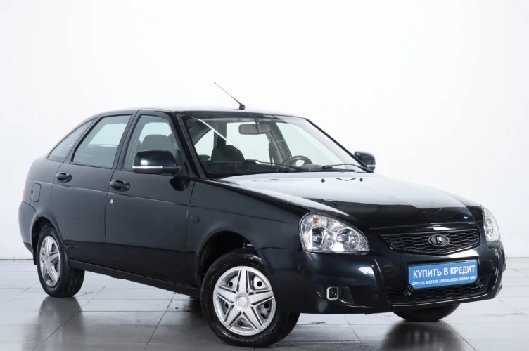 ВАЗ (LADA) Priora 1 из 6