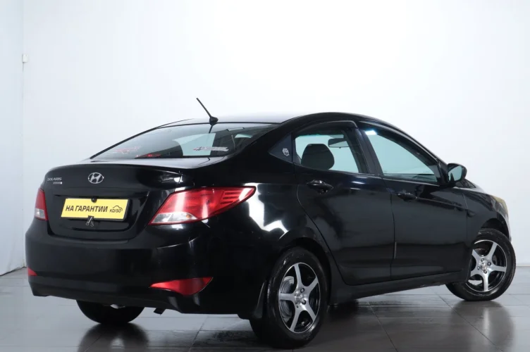 Hyundai Solaris 6 из 6