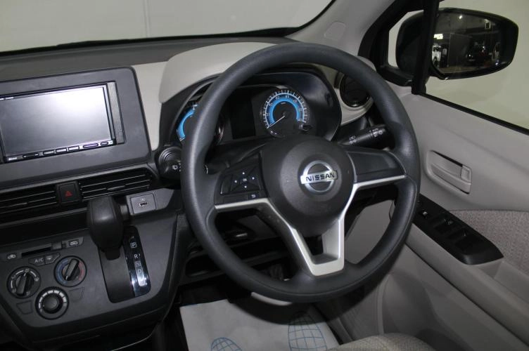 Nissan Dayz 10 из 15