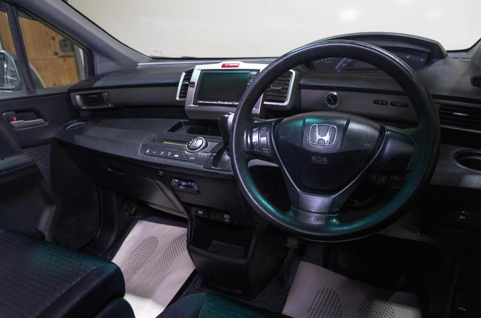 Honda Freed 8 из 21