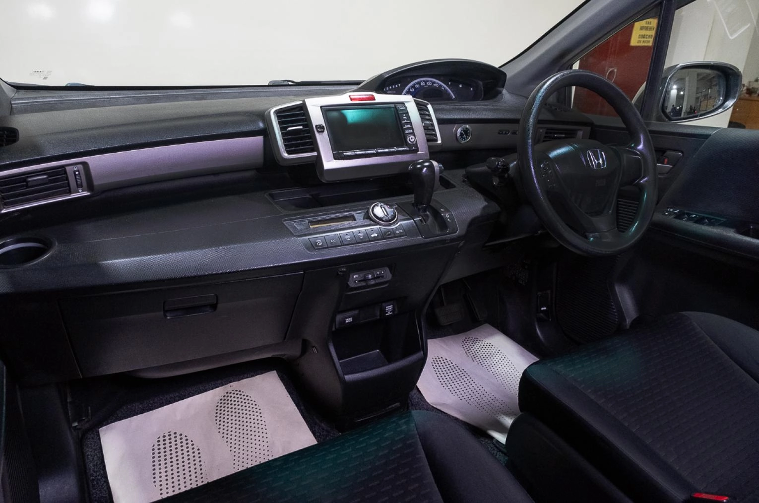 Honda Freed 10 из 21