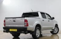 Toyota Hilux 6 из 20