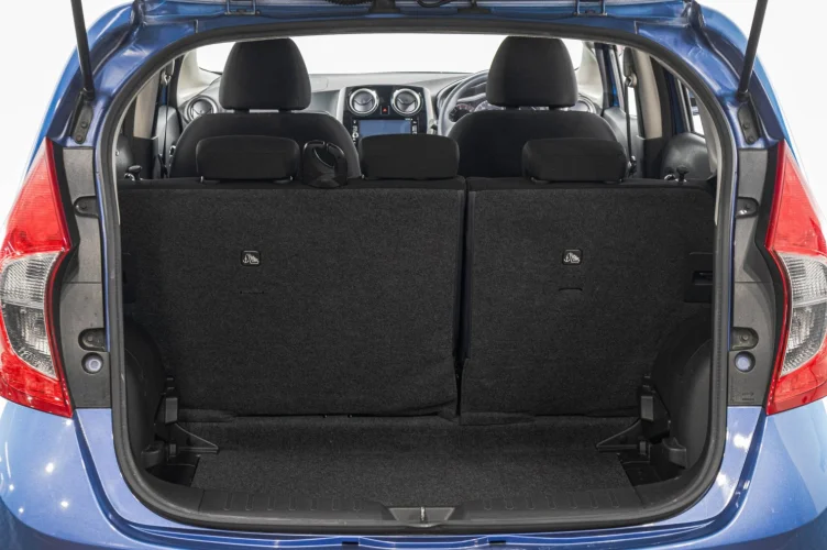 Nissan Note 23 из 23