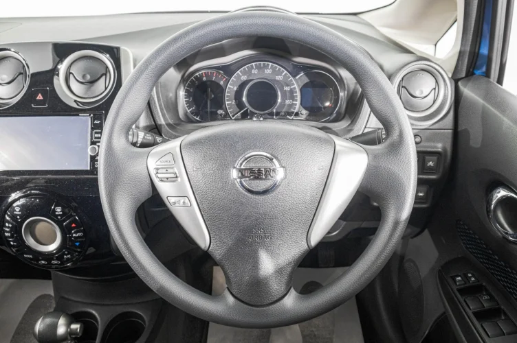 Nissan Note 13 из 23