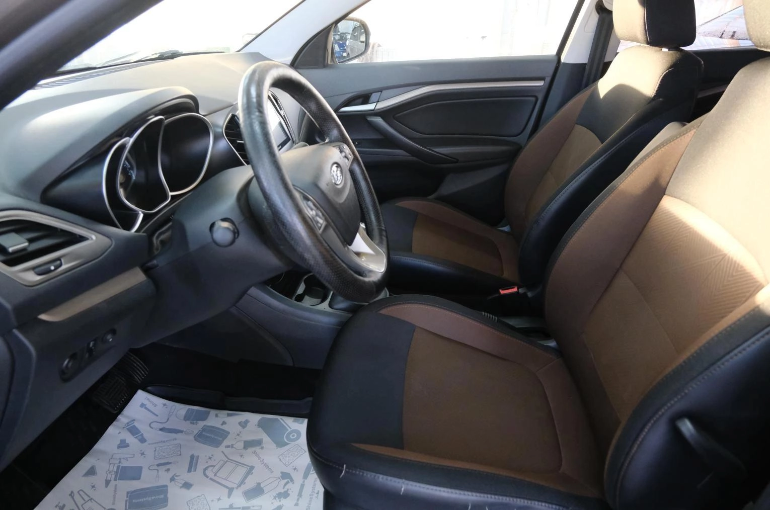 ВАЗ (LADA) Vesta 13 из 45