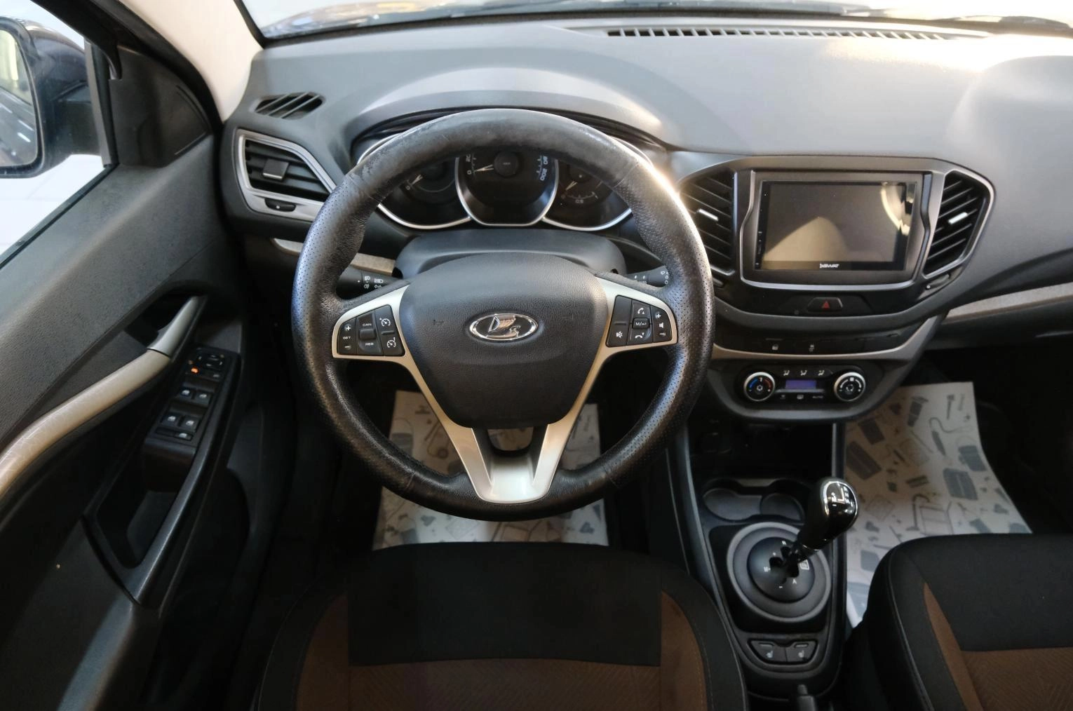ВАЗ (LADA) Vesta 19 из 45
