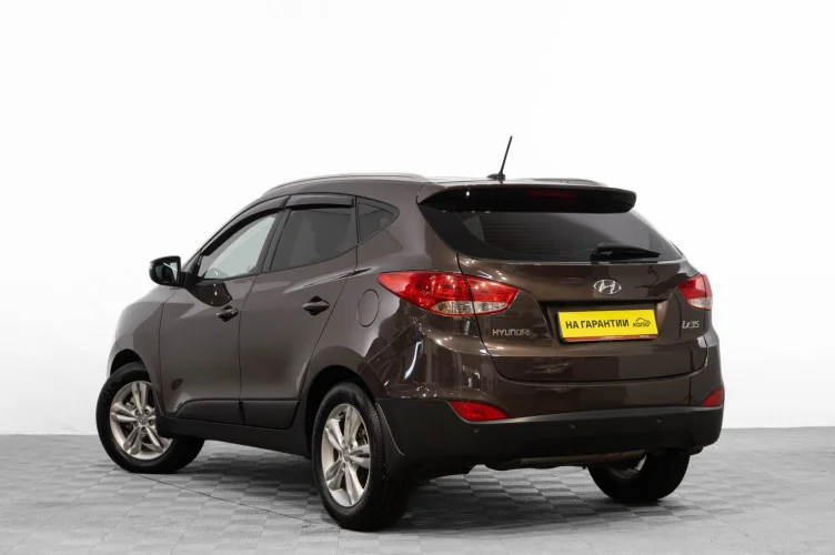 Hyundai ix35 6 из 6
