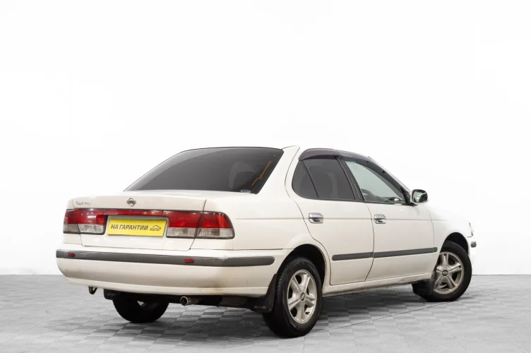 Nissan Sunny 4 из 6