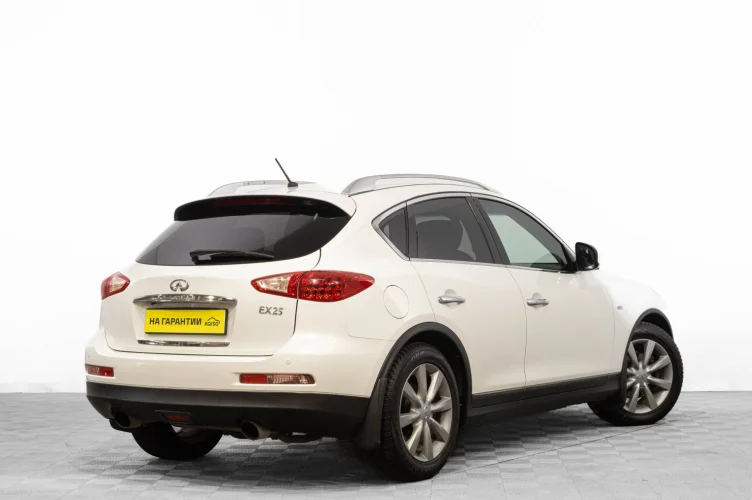 Infiniti EX25 4 из 6