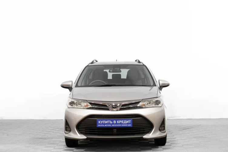 Toyota Corolla Fielder 2 из 6