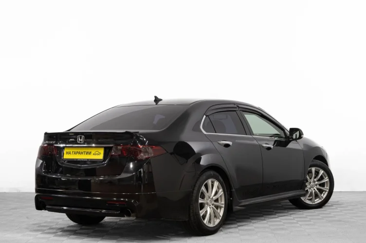 Honda Accord 4 из 6