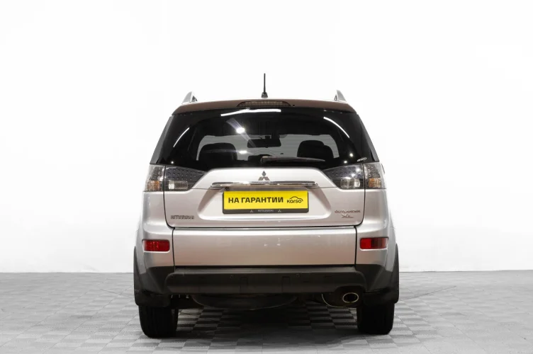 Mitsubishi Outlander 5 из 6