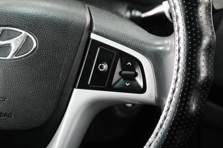 Hyundai Solaris 14 из 24