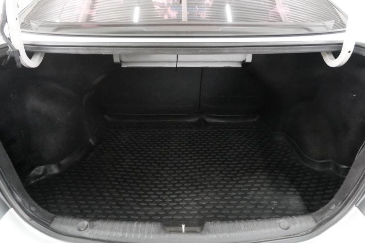 Hyundai Solaris 24 из 24