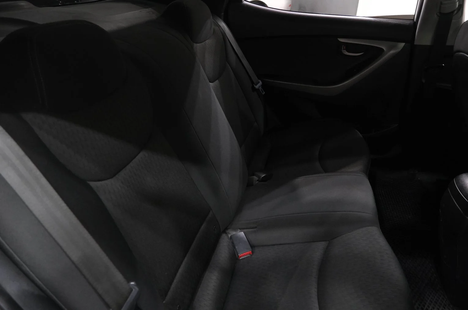 Hyundai Avante 23 из 26