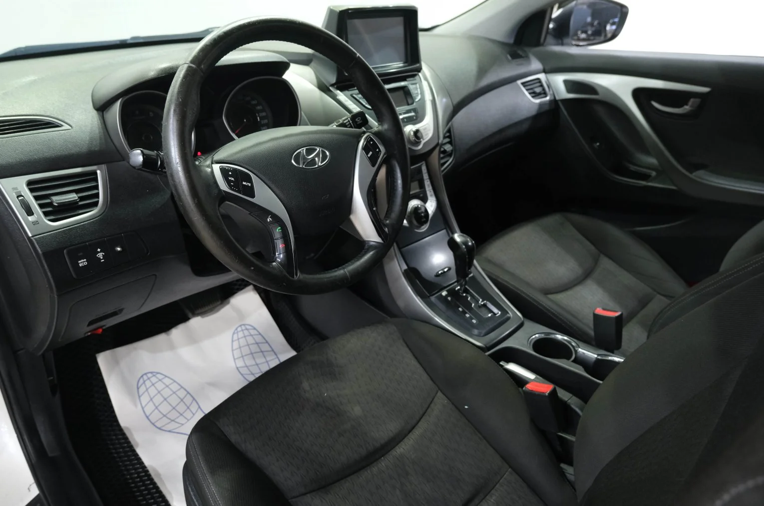 Hyundai Avante 8 из 26