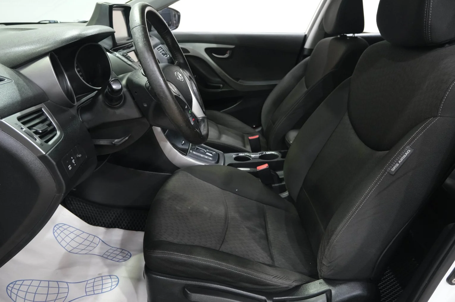Hyundai Avante 7 из 26