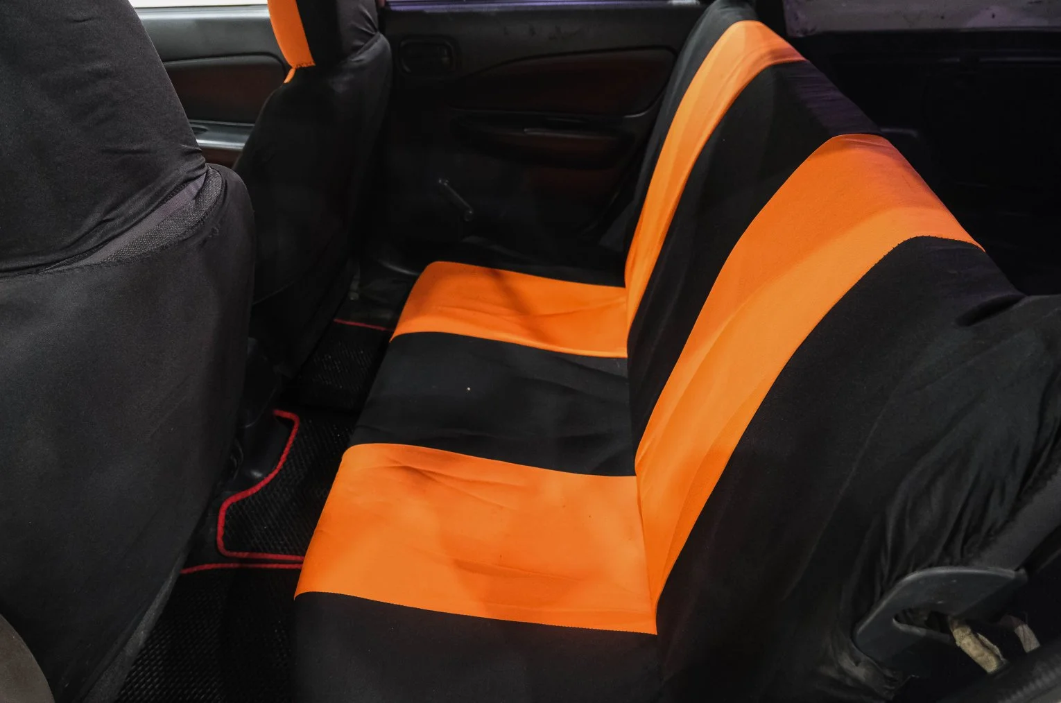 Nissan AD 18 из 19