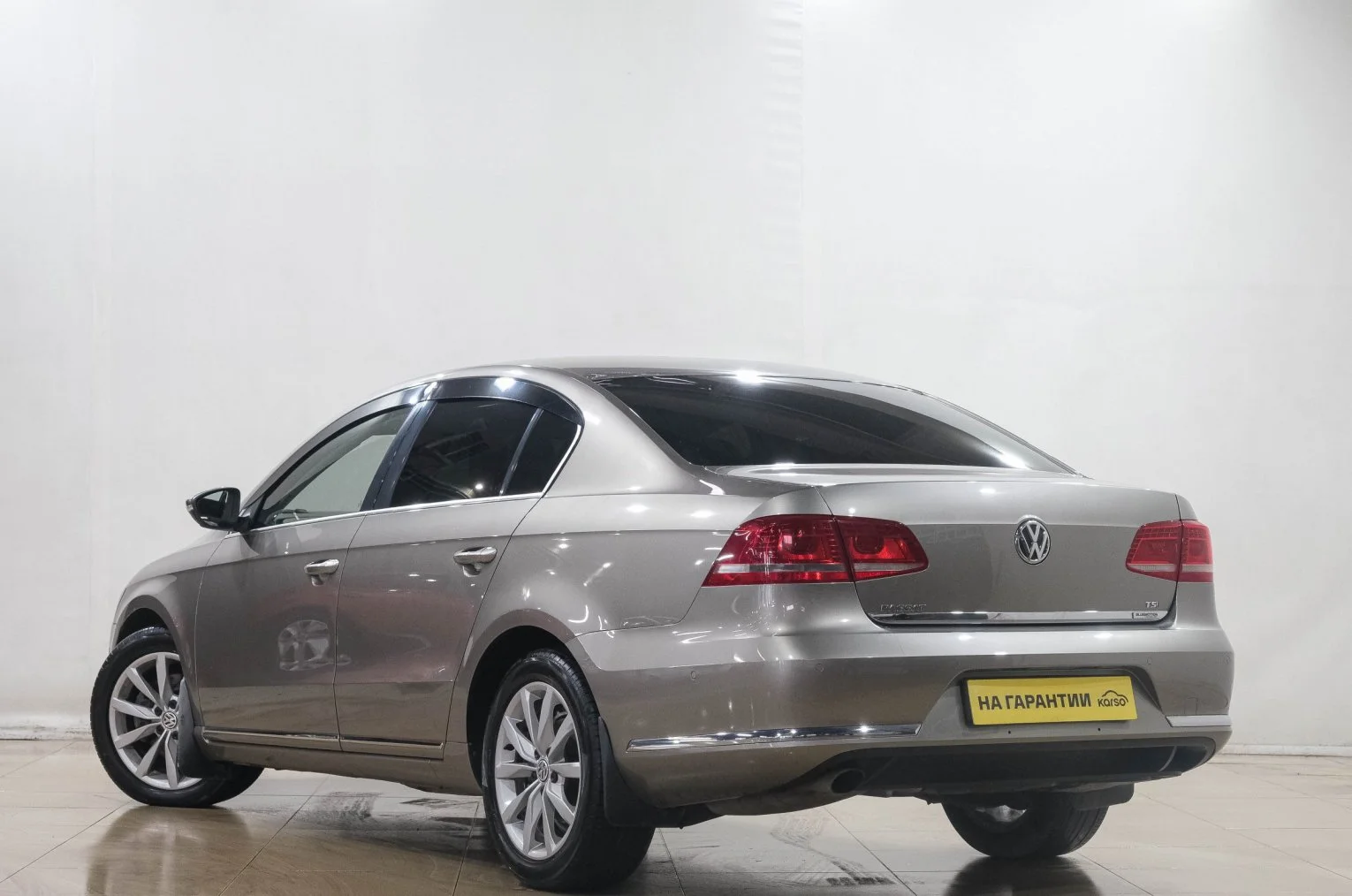 Volkswagen Passat 4 из 6