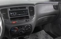 KIA Rio 14 из 18