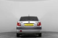 KIA Rio 5 из 18