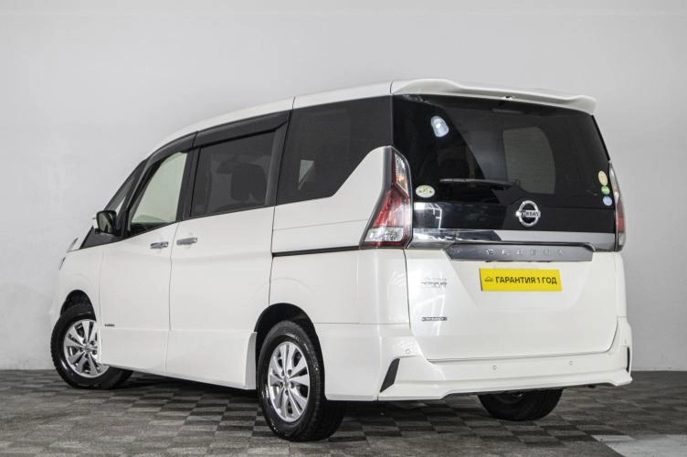 Nissan Serena 6 из 19