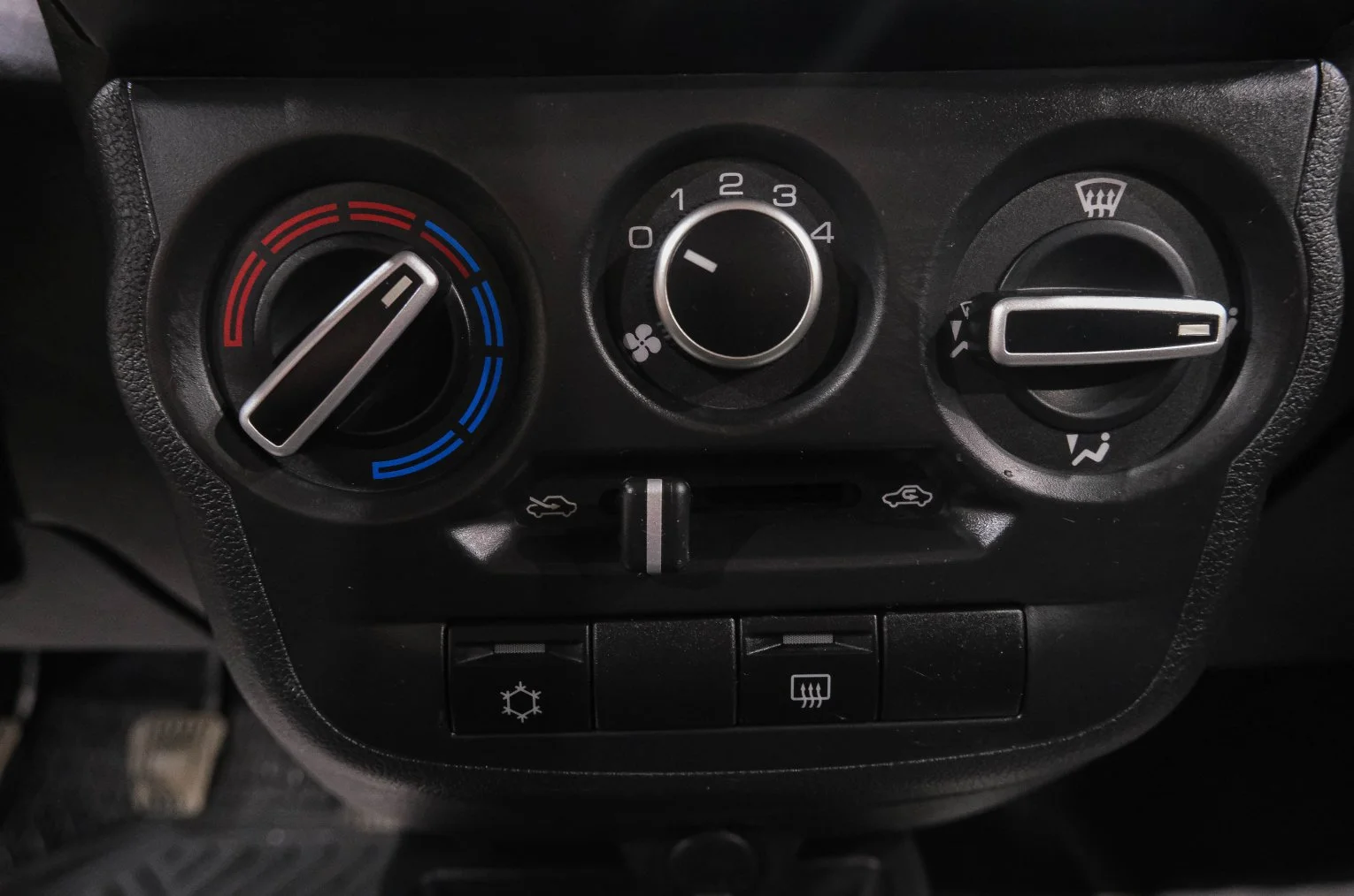 ВАЗ (LADA) Granta 24 из 28