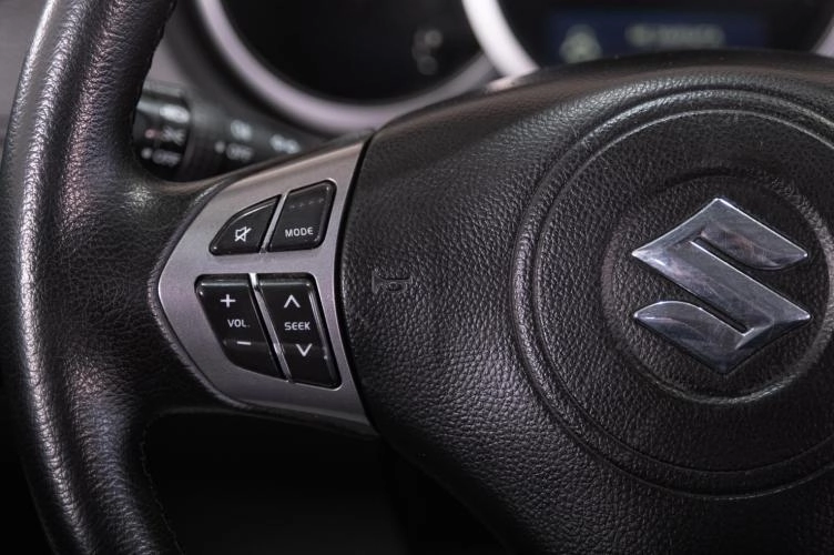 Suzuki Grand Vitara 13 из 19