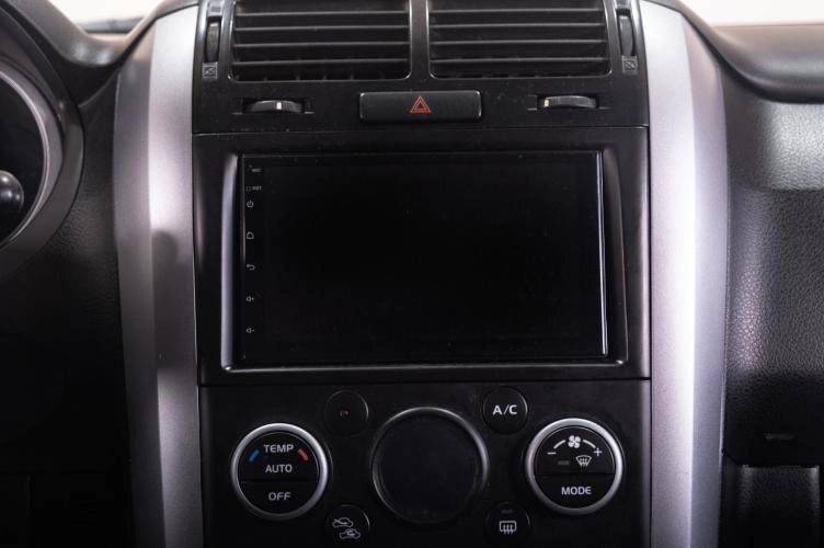 Suzuki Grand Vitara 14 из 19