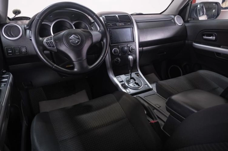 Suzuki Grand Vitara 8 из 19