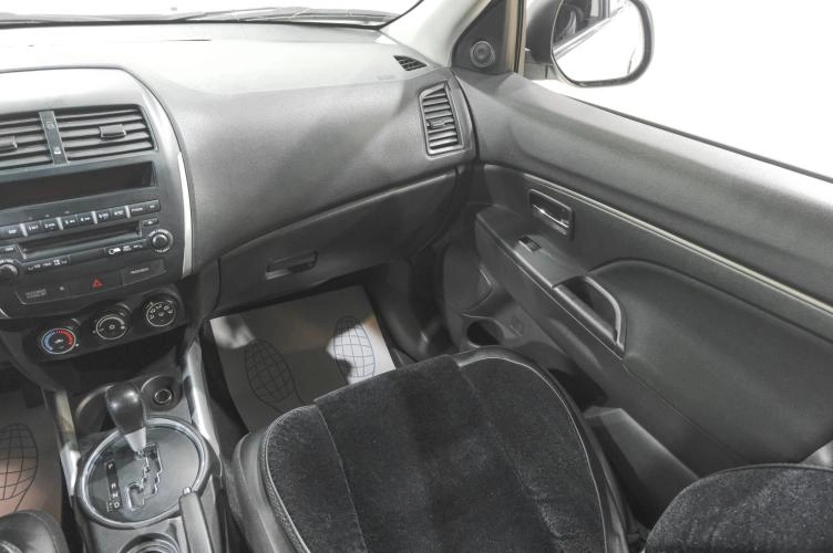 Mitsubishi ASX 10 из 21