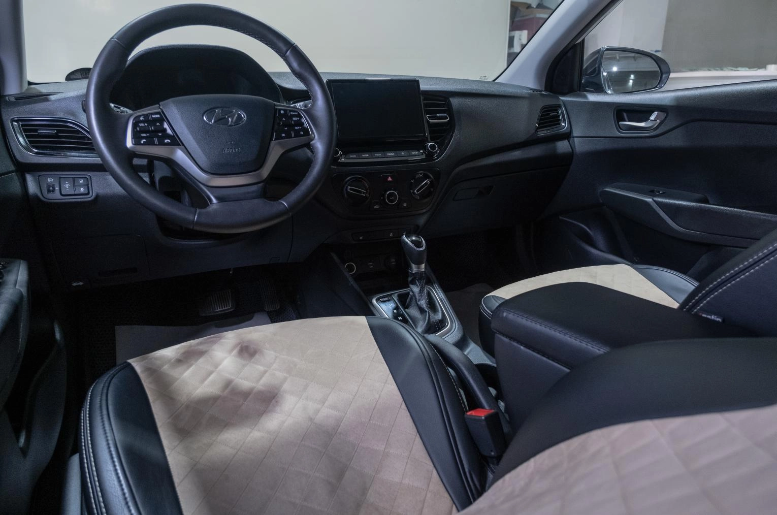 Hyundai Solaris 8 из 23