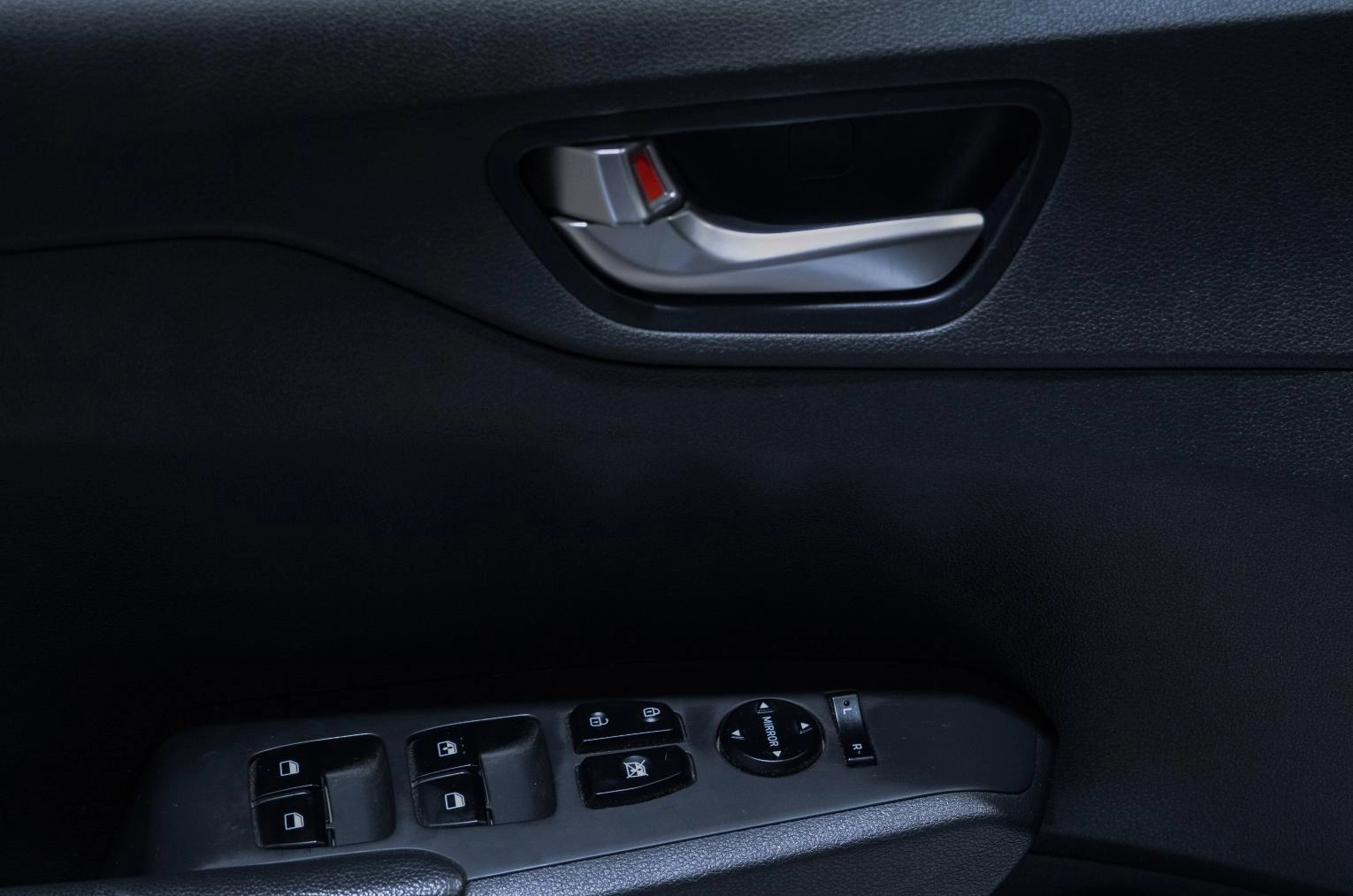 Hyundai Solaris 20 из 23