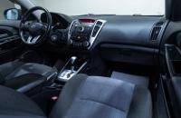 KIA cee'd 16 из 21