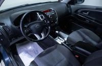 KIA cee'd 7 из 21