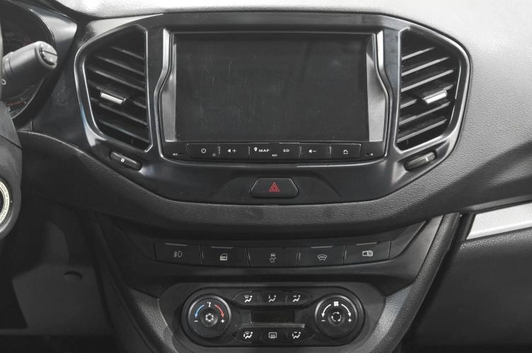 ВАЗ (LADA) Vesta 17 из 24