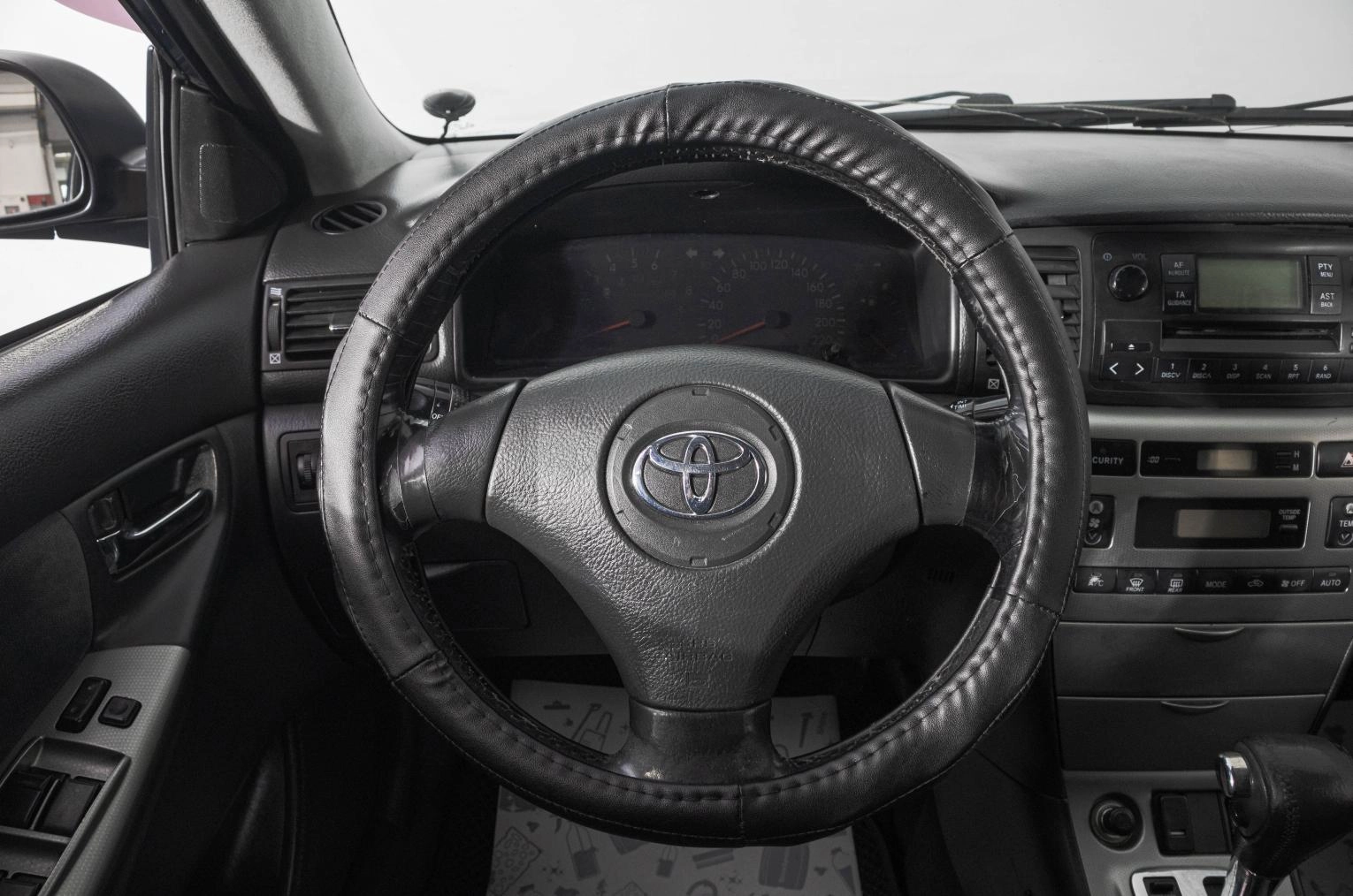 Toyota Corolla 12 из 21