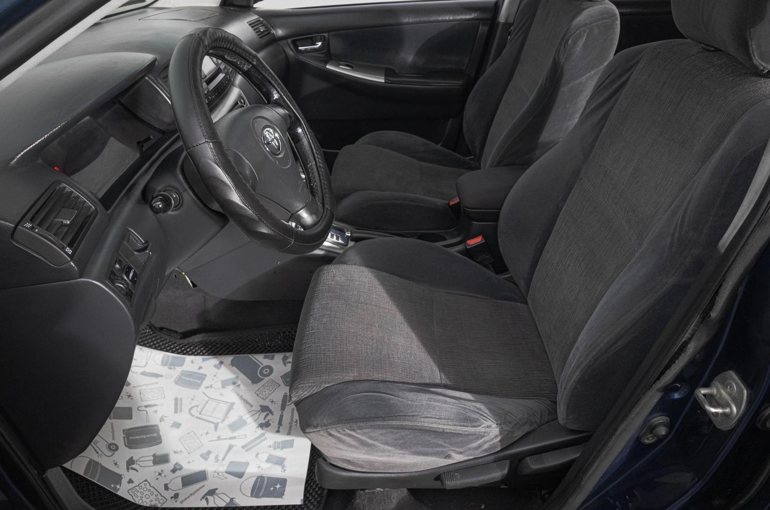 Toyota Corolla 9 из 21