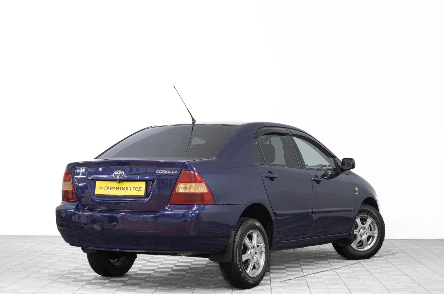 Toyota Corolla 4 из 21