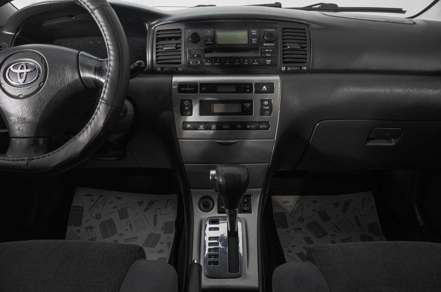 Toyota Corolla 14 из 21