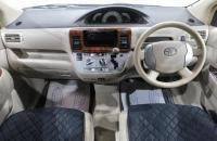 Toyota Raum 11 из 22