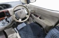 Toyota Raum 10 из 22