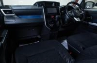 Toyota Roomy 18 из 23