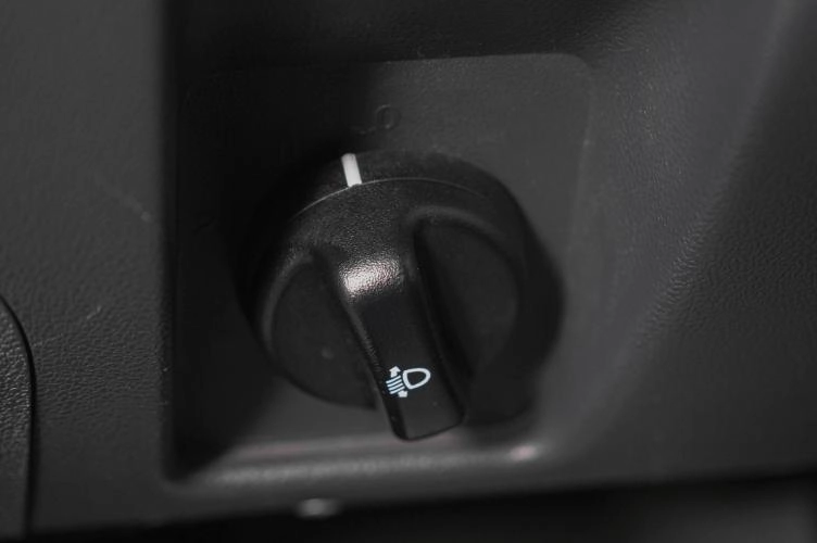 ВАЗ (LADA) Largus 16 из 18