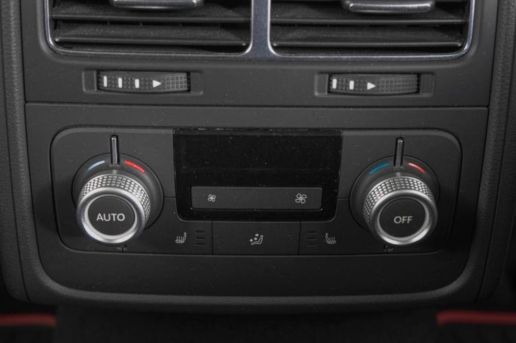 Volkswagen Touareg 29 из 33