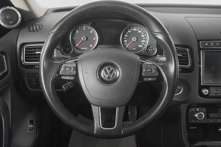 Volkswagen Touareg 15 из 33
